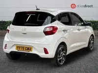 Used Hyundai i10 Premium 79 HP (58 kW) 2025 White Hatchback