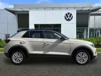 Used VW T-Roc Life 110 HP (80 kW) 2022 Grey SUV