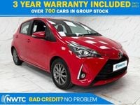 Used Toyota Yaris 111 HP (81 kW) 2017 Red Hatchback