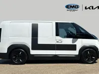 Used Kia PV5 119 kW (163 HP) 2025 White MPV