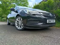 Second-hand Vauxhall Astra Design Edition 125 CP (91 kW) 2017 Negru Hatchback