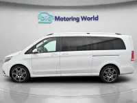 Used Mercedes V300 AMG line 237 HP (174 kW) 2023 White MPV