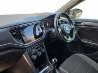 Used VW T-Roc R-line 150 HP (110 kW) 2020 Blue SUV