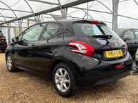 Used Peugeot 208 Active 82 HP (60 kW) 2014 Black Hatchback