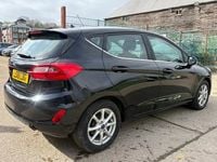 Used Ford Fiesta Zetec 101 HP (74 kW) 2018 Black Hatchback