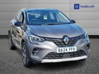 Used Renault Captur 142 HP (104 kW) 2024 Metallic  oyster grey  SUV