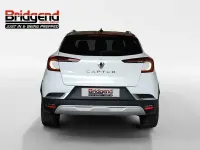 Used Renault Captur Version S 2021 White/black SUV