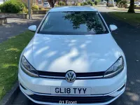 Used VW Golf VII SE 125 HP (91 kW) 2018 White Hatchback