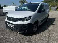 Used Peugeot Partner Premium 102 HP (75 kW) 2023 White MPV