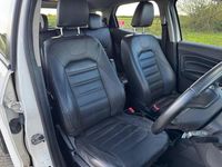 Used Ford Ecosport Titanium 125 HP (91 kW) 2015 White SUV