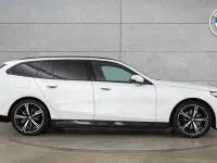 Used BMW 530e M Sport 295 HP (216 kW) 2025 White Estate