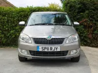 Used Skoda Fabia Elegance 90 HP (66 kW) 2011 Beige Hatchback