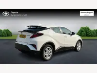 Used Toyota C-HR 122 HP (89 kW) 2022 White SUV