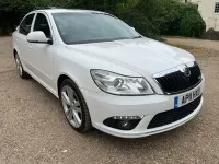 Used Skoda Octavia vRS 140 HP (102 kW) 2011 White Hatchback