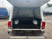 Used Toyota HiLux Active 150 HP (110 kW) 2018 White Pickup