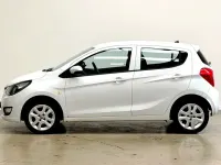 Used Vauxhall Viva 75 HP (55 kW) 2015 White Hatchback