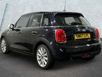 Used Mini Cooper Hatch 134 HP (98 kW) 2017 Black Hatchback