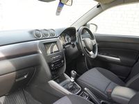 Second-hand Suzuki Vitara SZ-T 129 CP (94 kW) 2024 SUV