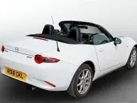 Used Mazda MX5 131 HP (96 kW) 2018 White Cabriolet