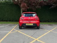 Used Renault Clio IV Dynamique 75 HP (55 kW) 2016 Red Hatchback