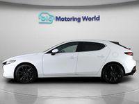Used Mazda 3 Inclusive 186 HP (136 kW) 2021 White Hatchback