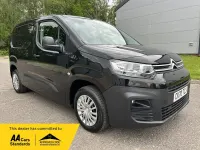 Usado Citroën Berlingo Start 75 HP (55 kW) 2020 Preto Monovolume