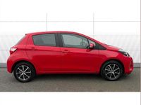 Used Toyota Yaris 111 HP (81 kW) 2018 Red Hatchback
