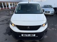 Used Peugeot Partner Premium 131 HP (96 kW) 2022 White MPV