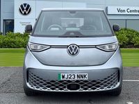 Usado VW ID. Buzz Pro 150 kW (204 HP) 2023 Prateado Monovolume