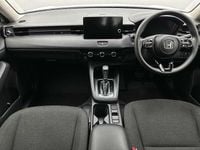 Used Honda HR-V Elegance 131 HP (96 kW) 2022 Premium sunlight white SUV