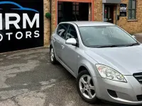 Used Kia Ceed 122 HP (89 kW) 2008 Silver Hatchback