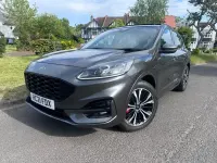 Usado Ford Kuga ST-Line X 190 HP (139 kW) 2021 Cinzento SUV