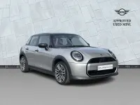 Używany Mini Cooper Hatch 113 kW (154 KM) 2025 Srebrny Hatchback