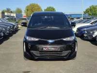Begagnad Toyota Estima 2026 Svart