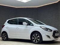 Used Hyundai ix20 SE 115 HP (84 kW) 2017 White Hatchback