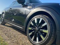 Usado Mini Cooper Exclusive 136 HP (100 kW) 2020 Preto Citadino