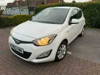 Begagnad Hyundai i20 Active 85 HK (62 kW) 2013 Vit Halvkombi