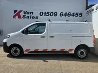 Used Vauxhall Vivaro Edition 100 HP (73 kW) 2019 White MPV