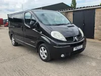 Używany Renault Trafic 115 KM (84 kW) 2012 Czarny Minivan