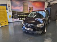 Begagnad VW Touran SE 190 HK (139 kW) 2015 Svart Minibuss