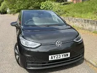 Usado VW ID.3 Pro Performance 150 kW (204 CV) 2023 Gris Utilitario