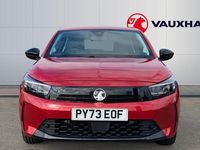 Używany Vauxhall Corsa Design Edition 100 KM (73 kW) 2023 Czerwony Hatchback