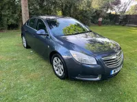 Used Vauxhall Insignia 220 HP (161 kW) 2011 Blue Hatchback