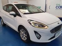 Used Ford Fiesta Zetec 85 HP (62 kW) 2019 White Hatchback
