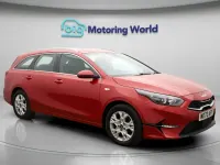 Second-hand Kia Ceed 2024 Roșu Hatchback