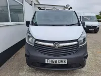 Used Vauxhall Vivaro S 95 HP (69 kW) 2019 White MPV