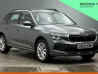 Usado Skoda Kamiq SE 113 HP (83 kW) 2025 Cinzento SUV