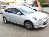Used Ford Focus Zetec 125 HP (91 kW) 2014 Silver Hatchback