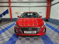 Used Hyundai i30 SE 140 HP (102 kW) 2017 Red Hatchback
