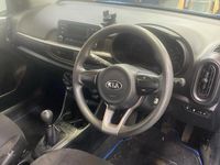 Used Kia Picanto 66 HP (48 kW) 2018 Blue Hatchback